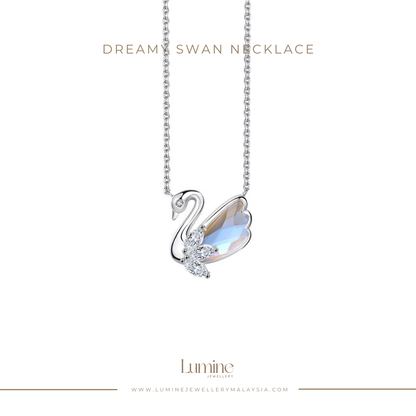 Dreamy Swan Necklace
