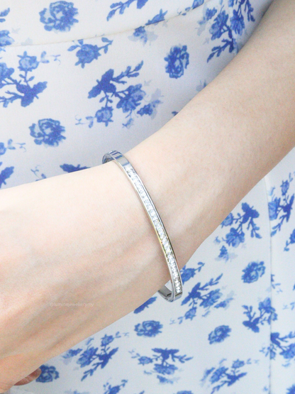 Whispering Vows Zirconia Bracelet