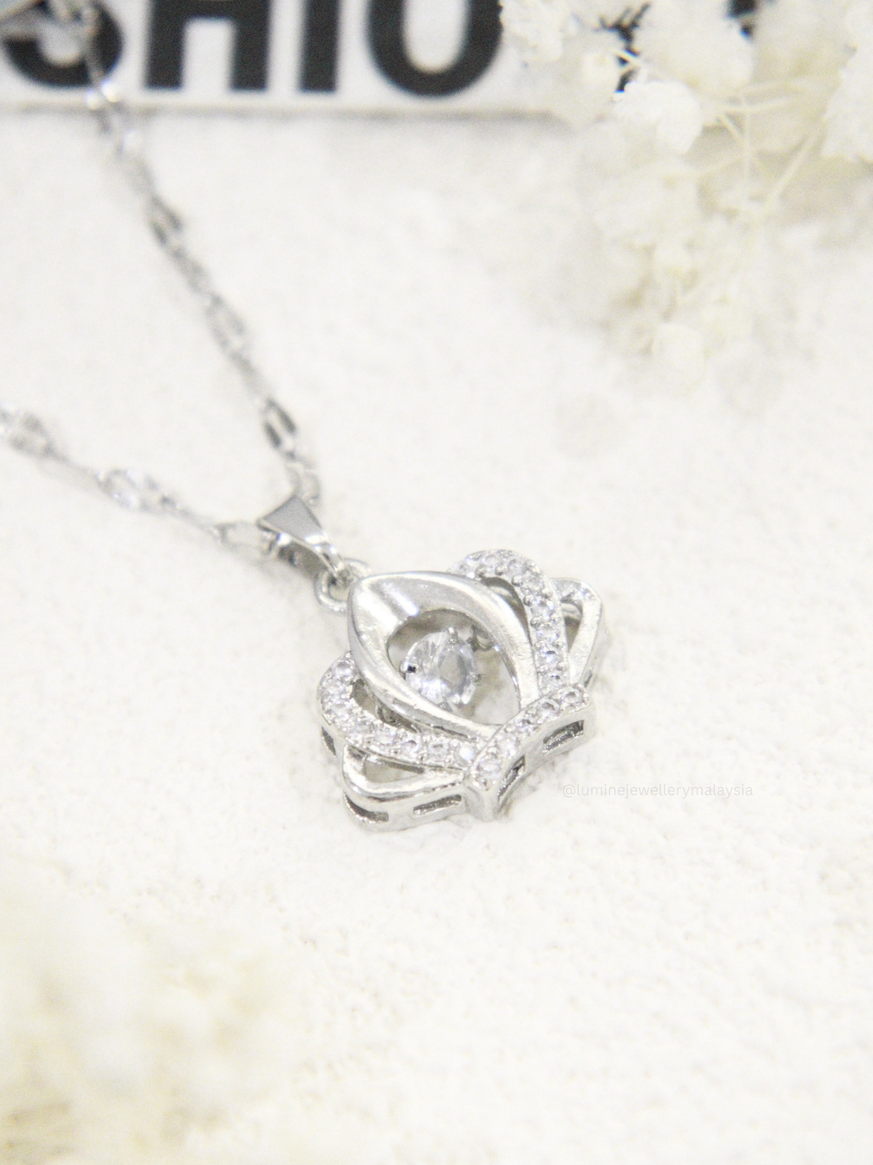 Zirconia Crown Necklace