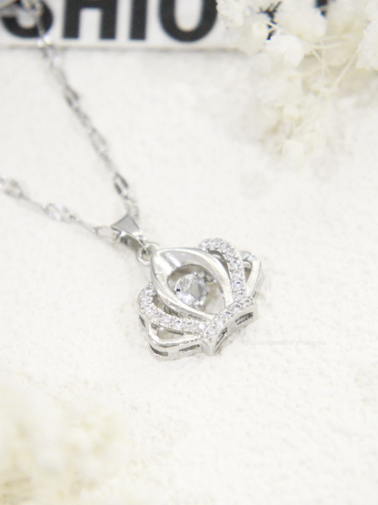 Zirconia Crown Necklace
