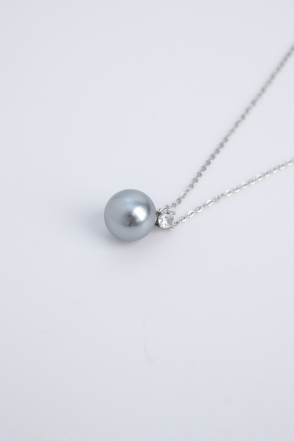 Black Pearl Necklace