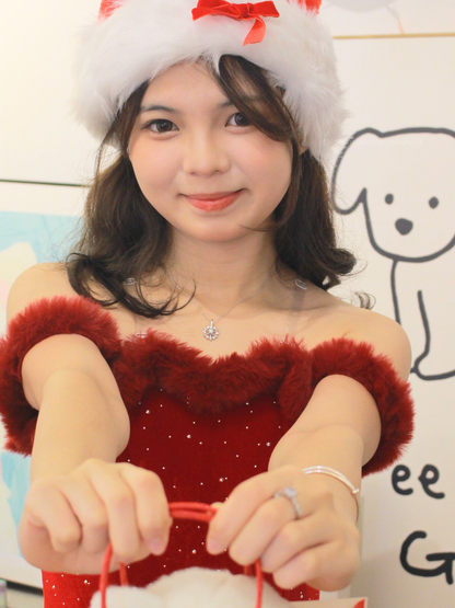 Spinnable Zirconia Snowflake Necklace