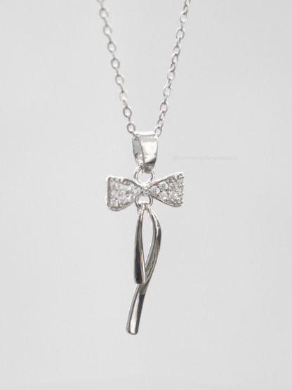 Long Ribbon Necklace