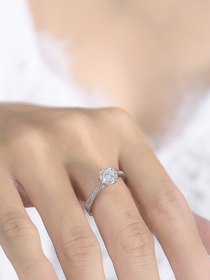 Serenity Moissanite Diamond Ring (With Cert)