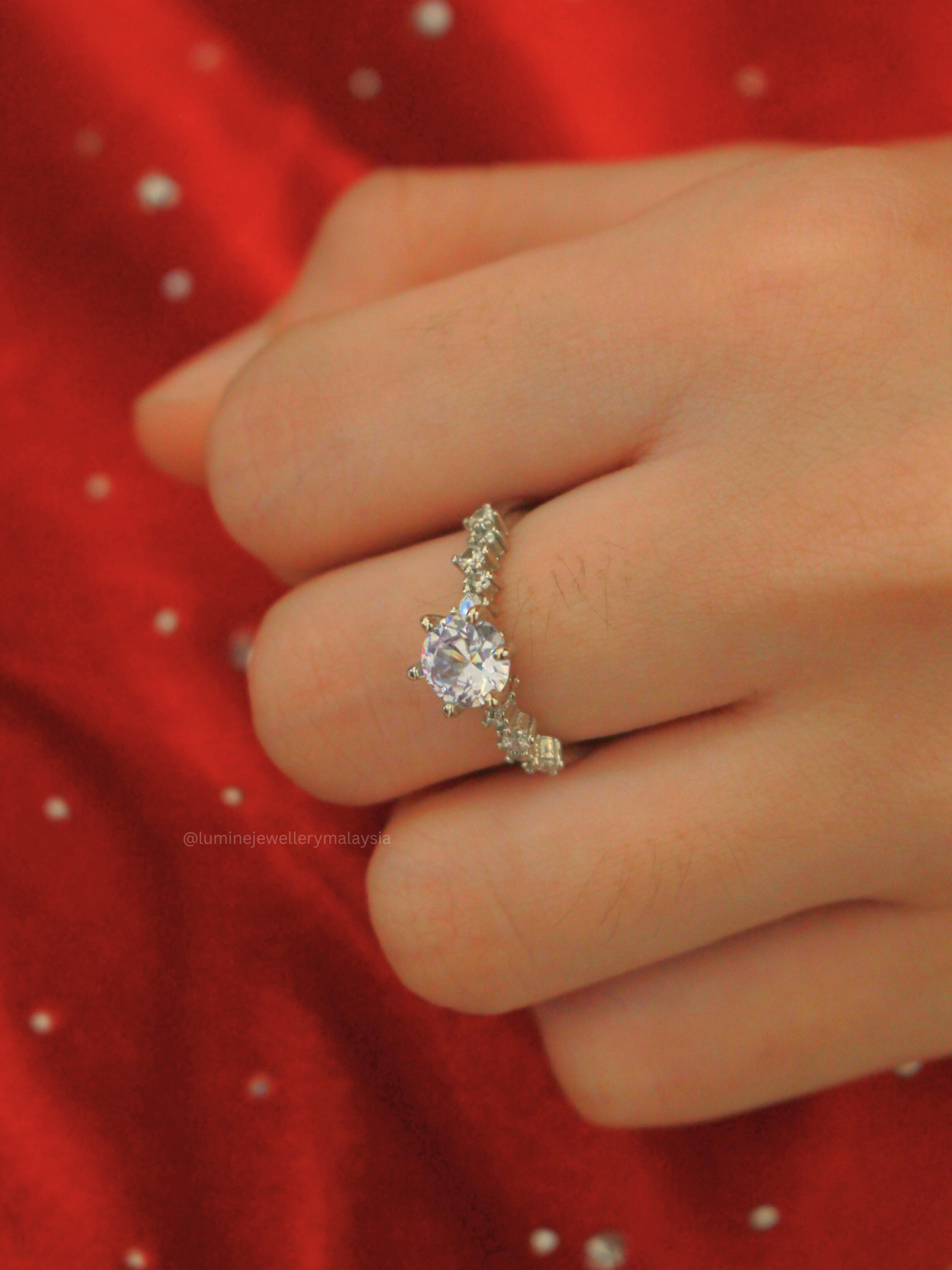 Starlit Diamond Ring (小红书同款星梦戒指)