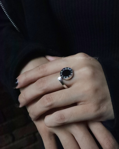 Adjustable Silver Roman Letter Ring