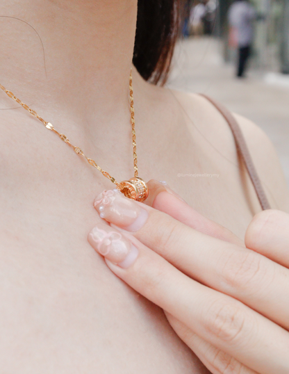 Gold Diamond Quetzaly Necklace