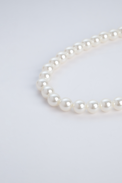 Huge Pearl Necklace