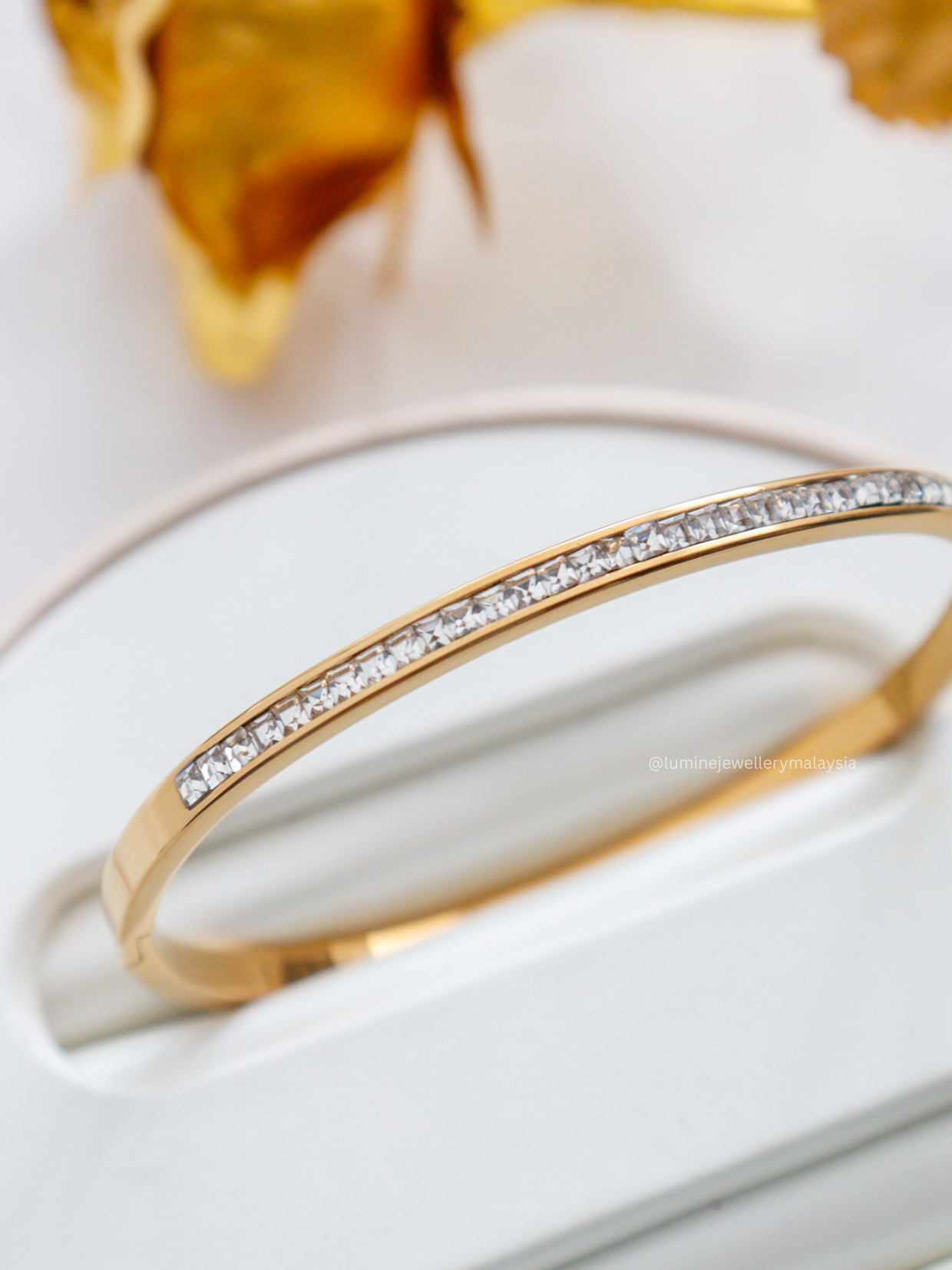 Whispering Vows Zirconia Bracelet