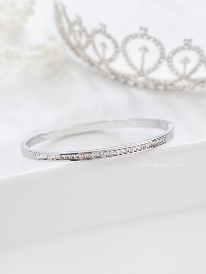 Whispering Vows Zirconia Bracelet