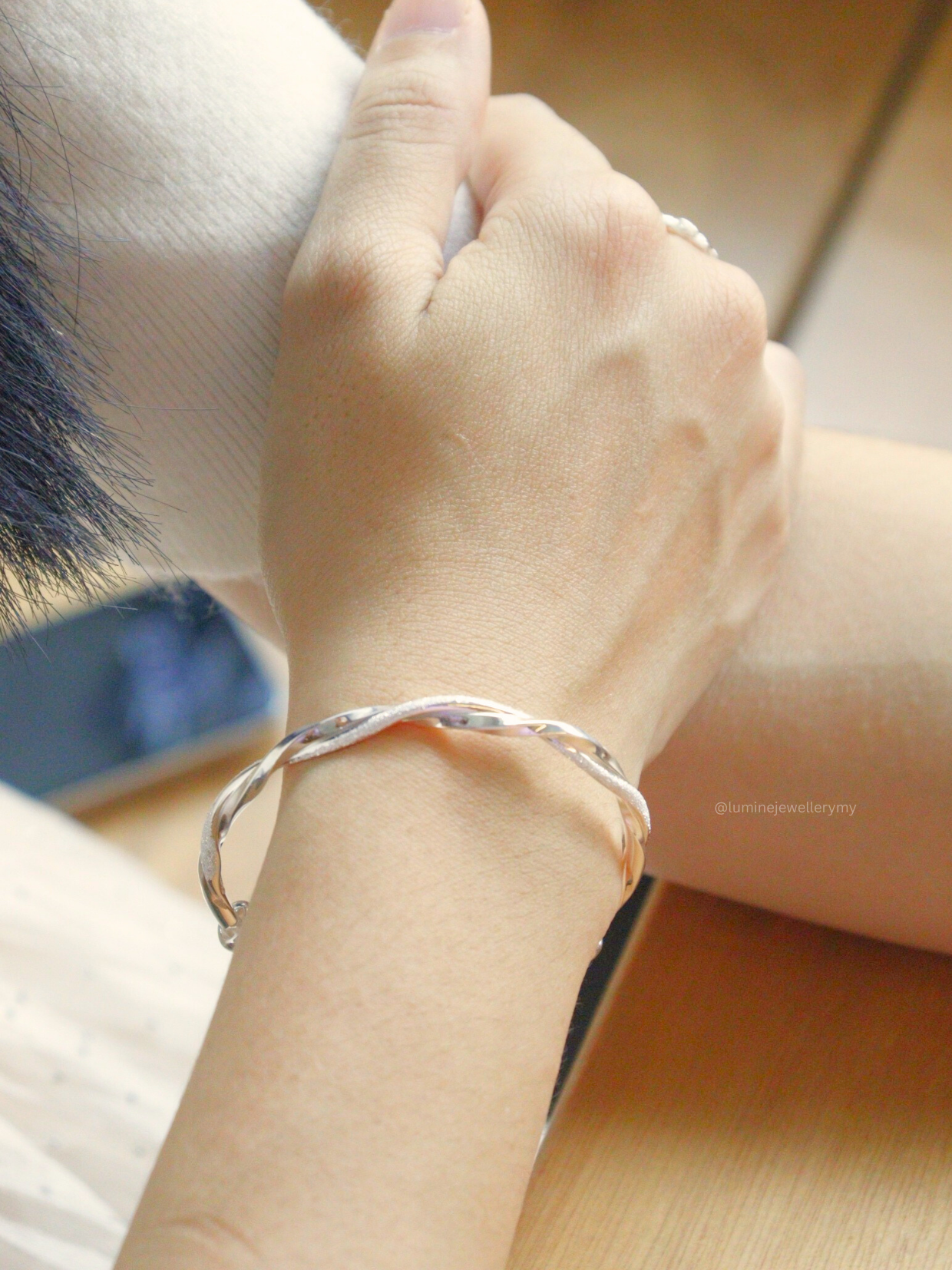 Mobius Bond Bracelet