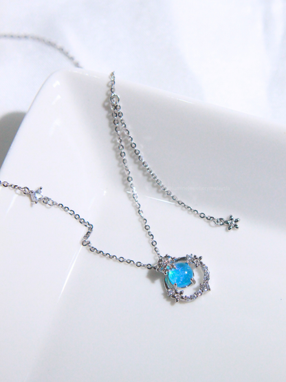 Starry Winter Necklace