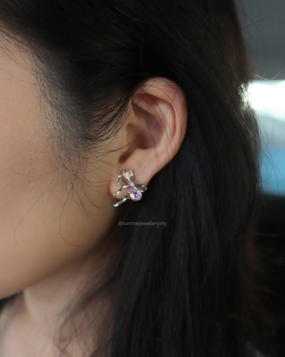 Glimmering Pink Bowknot Earrings