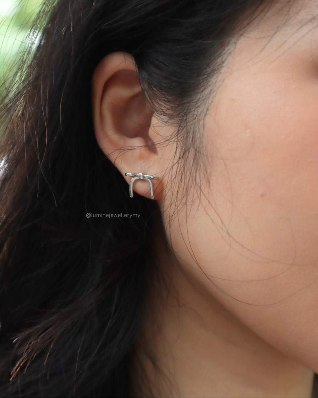 Ballet Charm Bow Earrings