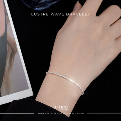Lustre Wave Bracelet