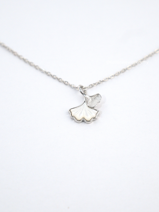 Everlasting Ginkgo Pendant