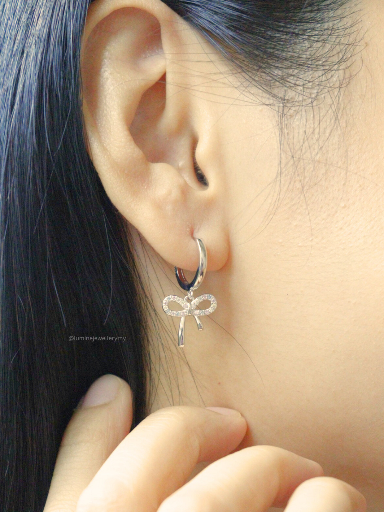 Zircon Bowknot Hoops