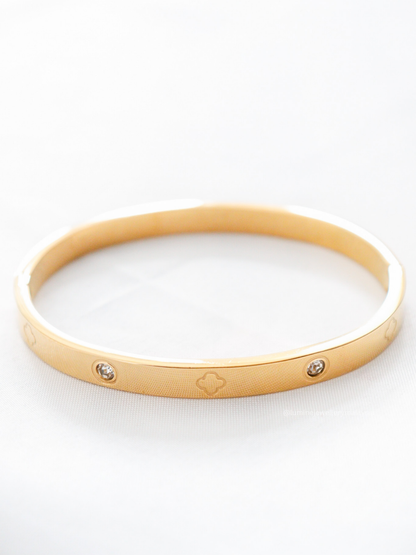 Luck in Clover Zirconia Bracelet