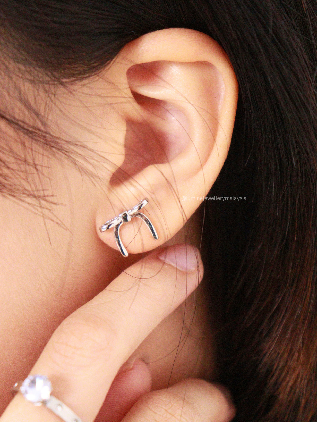 Ballet Charm Bow Earrings