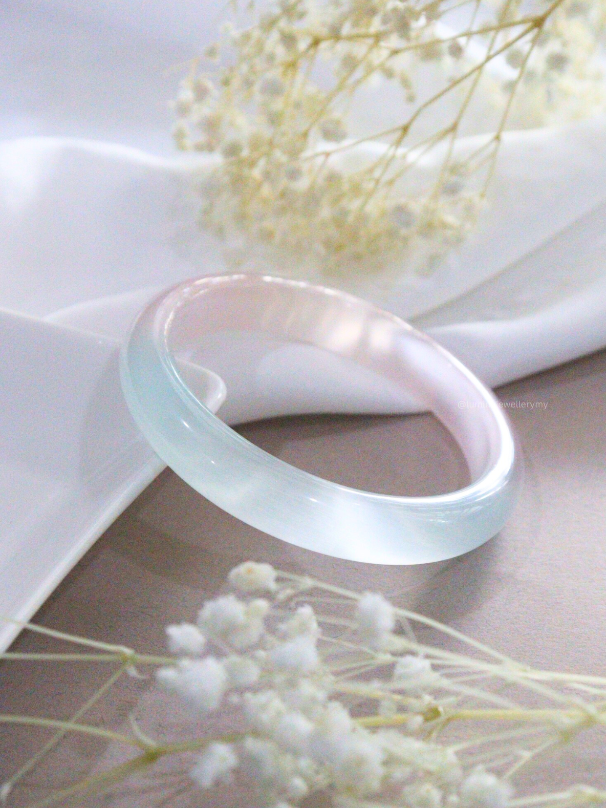 Cat's Eye Bangle (Pastel Series)