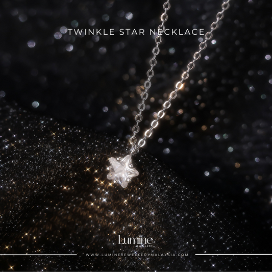 Twinkle Star Necklace