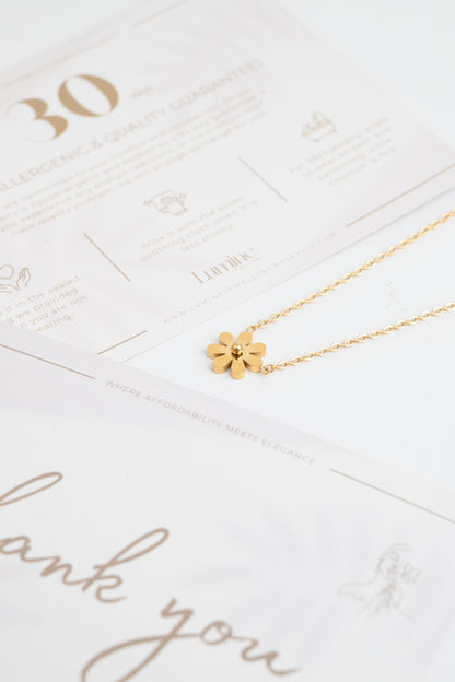 Golden Daisy Necklace