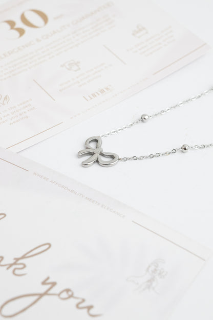 Silver Dainty Bow Elegance Necklace (在逃公主蝴蝶结项链)