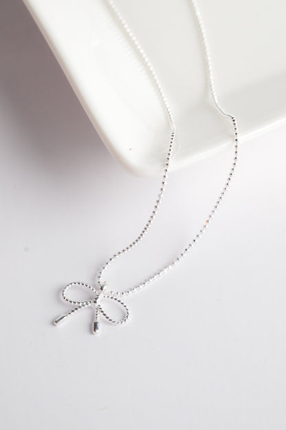 Knot Bow Necklace