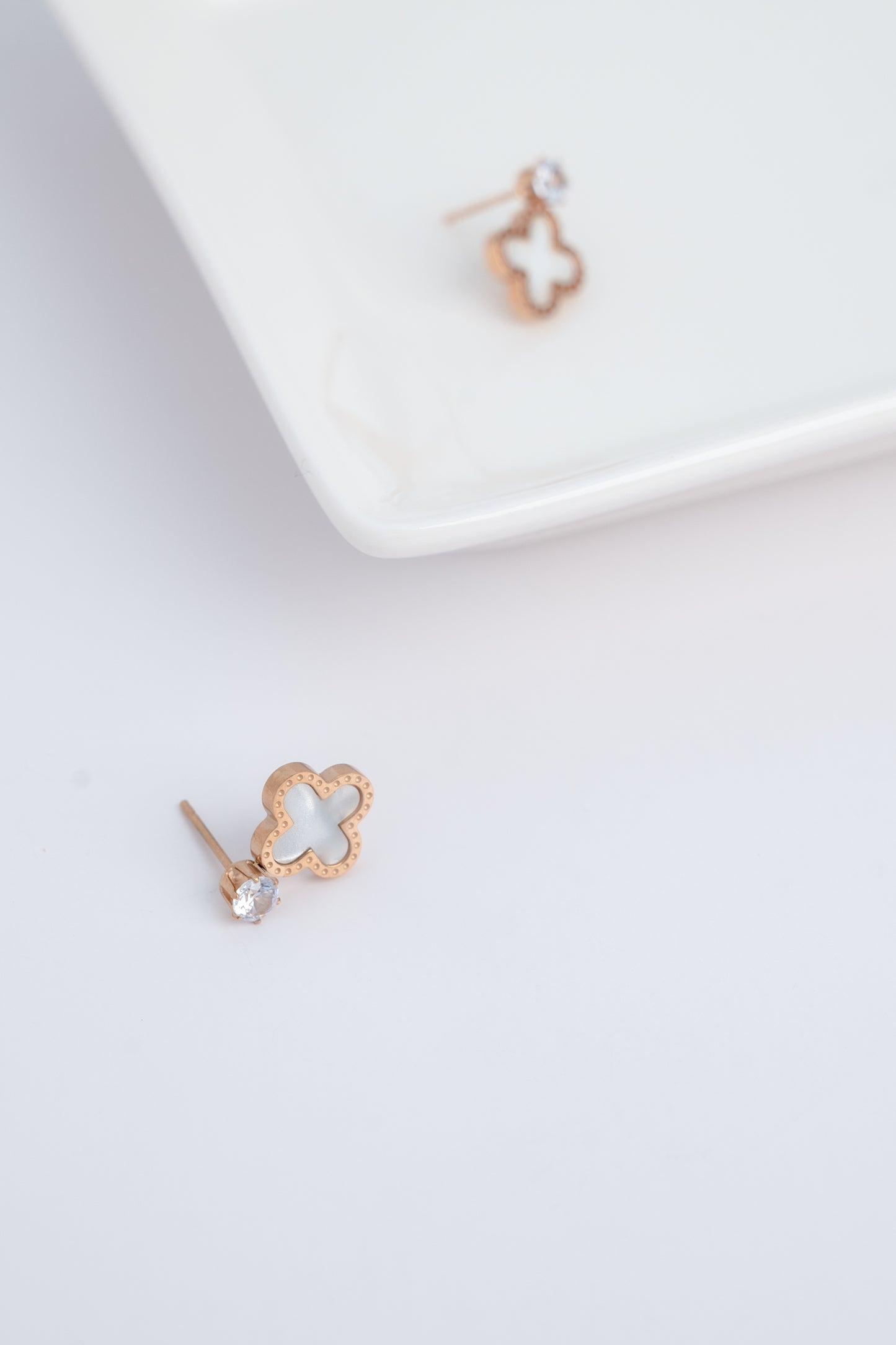 Rose Gold White Clover Earrings