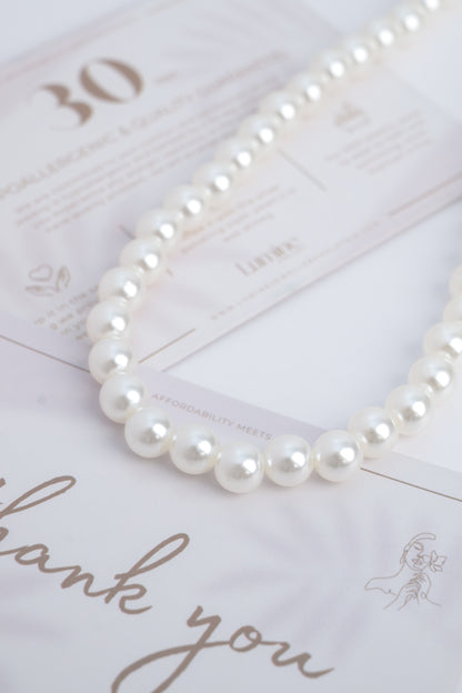 Medium Pearl Necklace