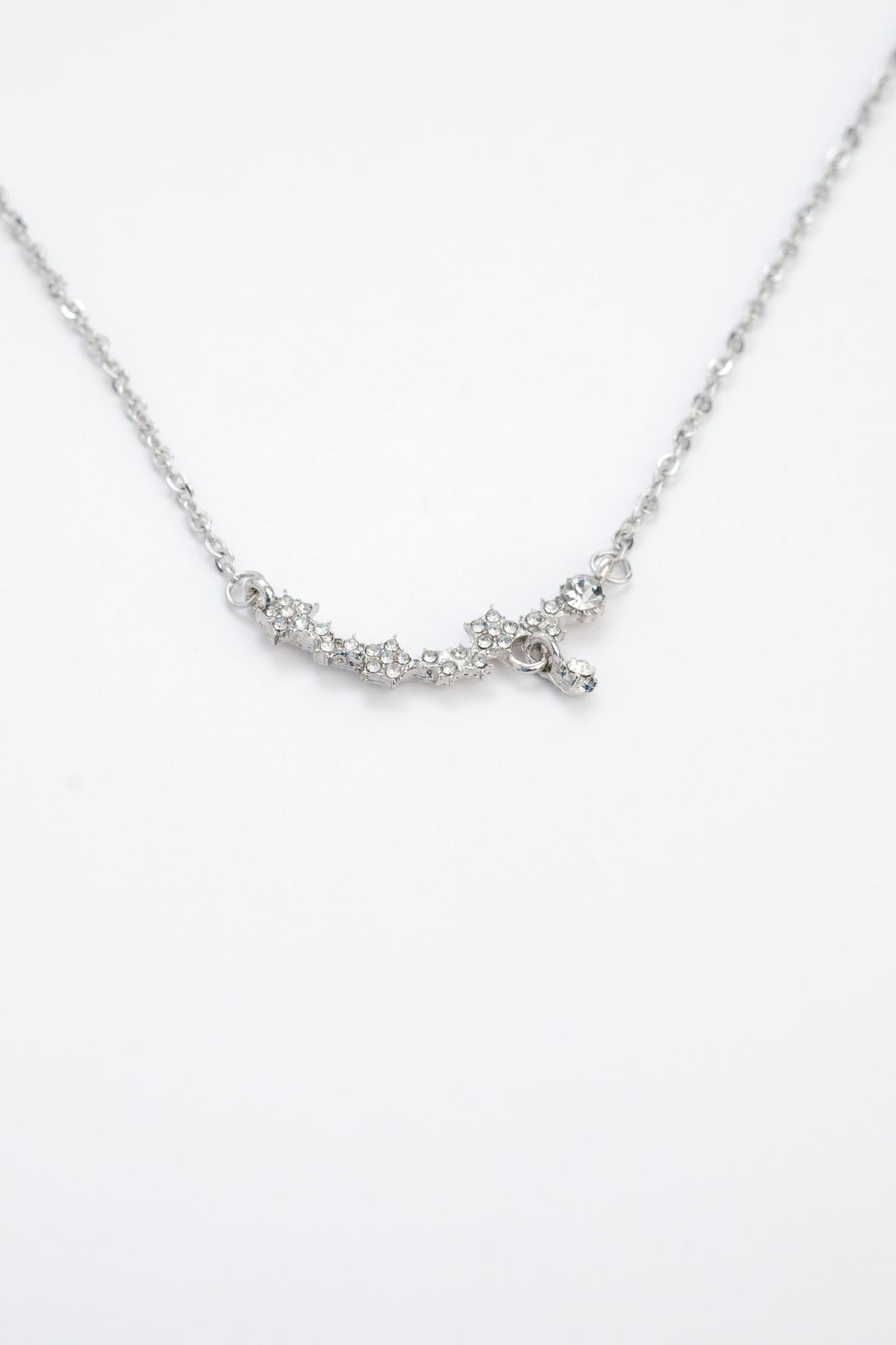 Sparkling Flower Necklace