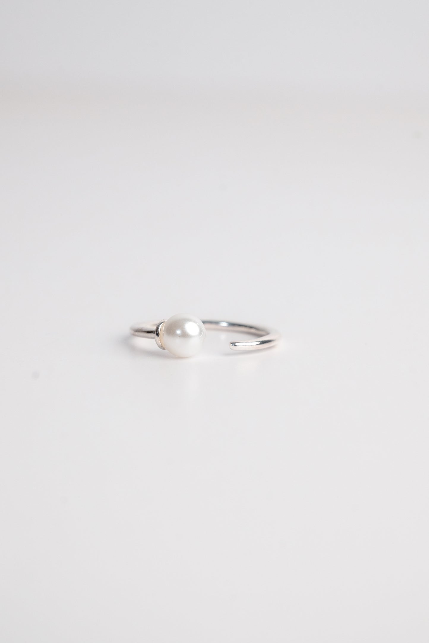 Simple Open Pearl Ring