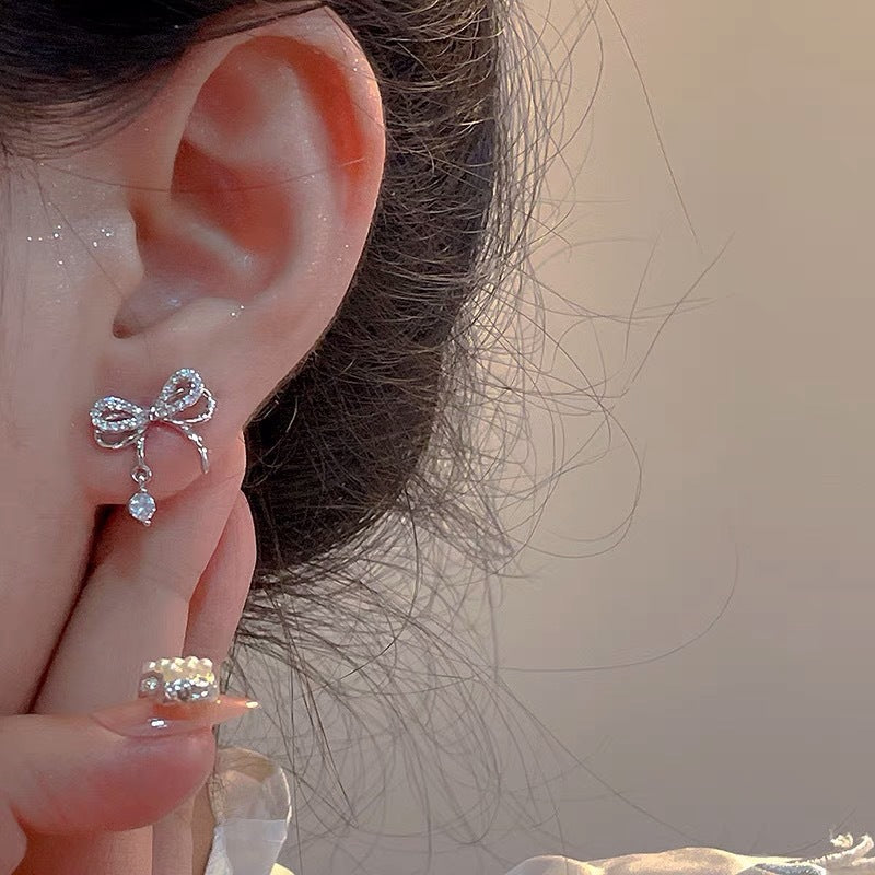 Light Lux Diamond Bowknot Earring