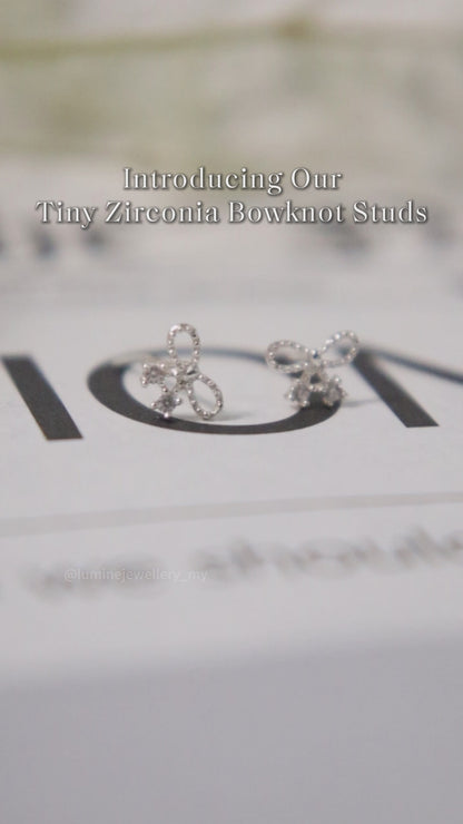 Tiny Zirconia Bowknot Studs
