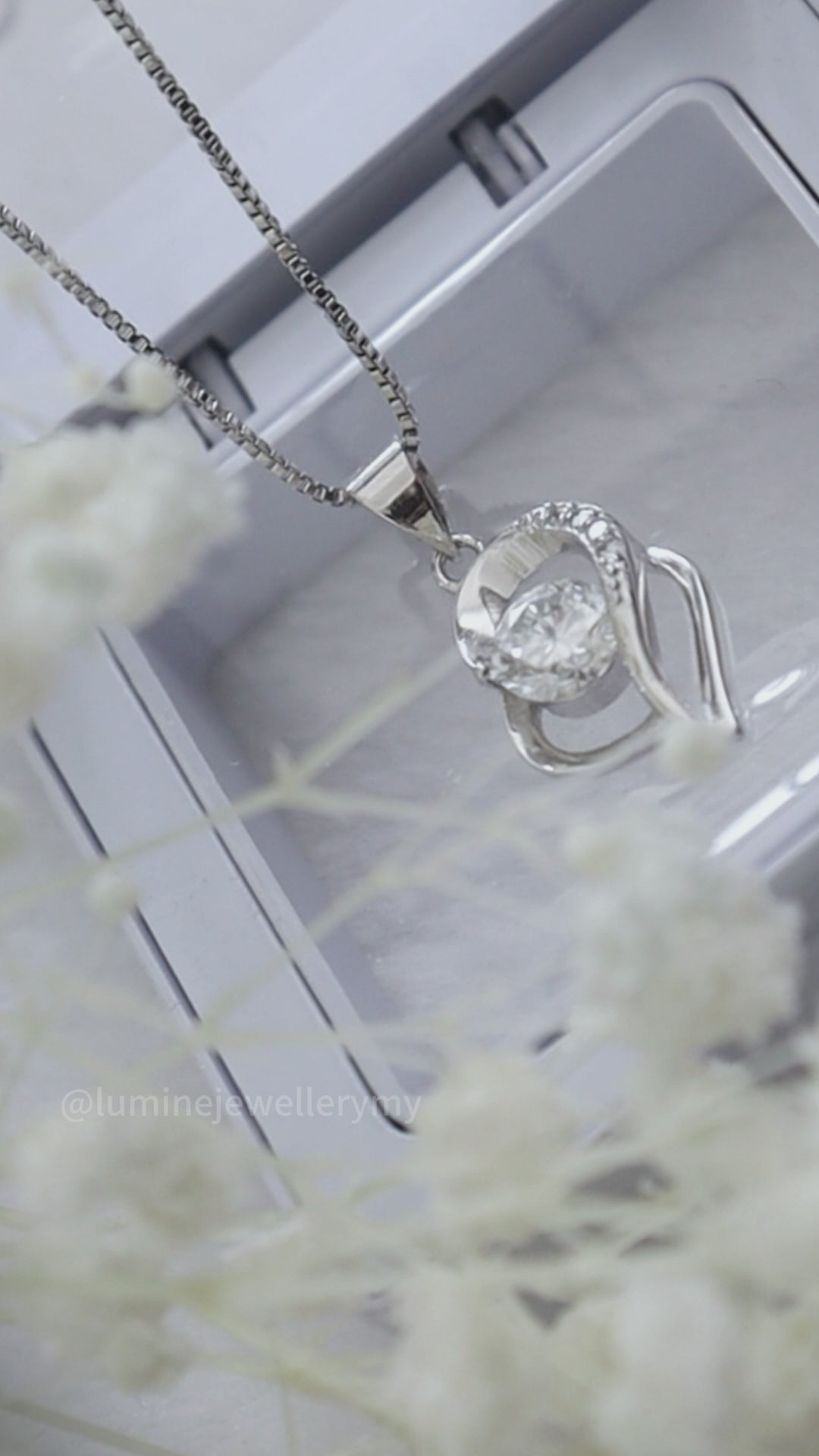 Love At Frist Sight Necklace